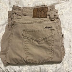 Mountain khaki pants 34x36 stretchy material